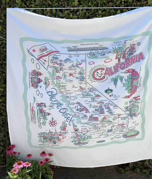 Vintage California map tablecloth with pouch